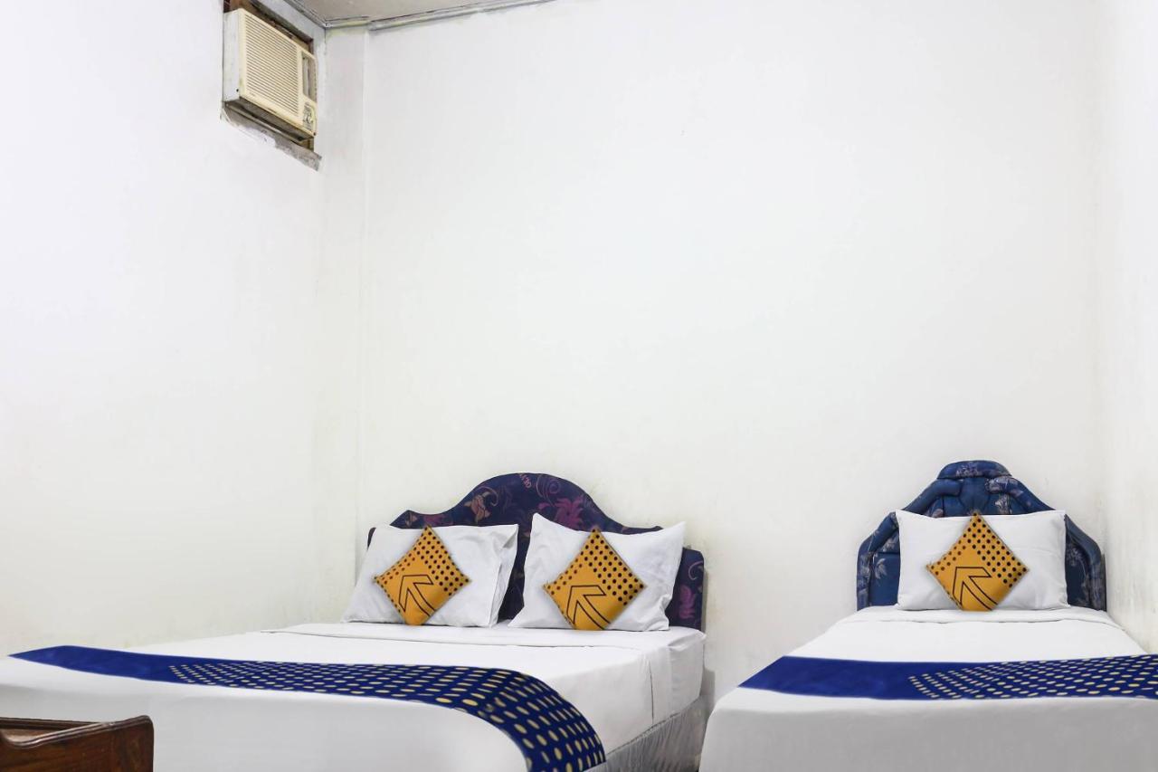 Spot On 91212 Hotel Kelimutu Kupang  Kültér fotó